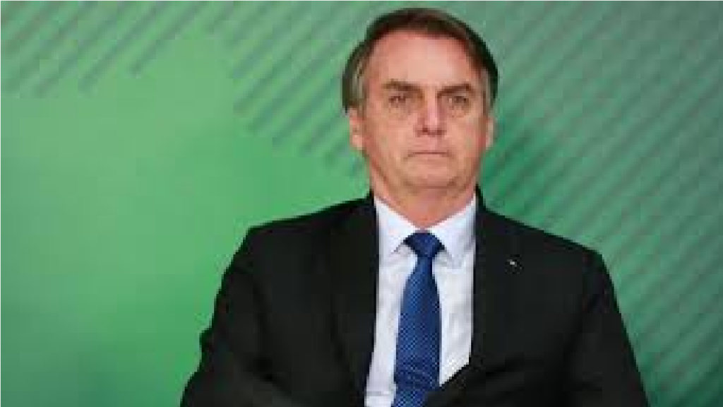 Bolsonaro: "A gente está tentando fazer o que prometeu durante a campanha"