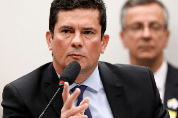 Sergio Moro visitará terra indígena ocupada por garimpeiros