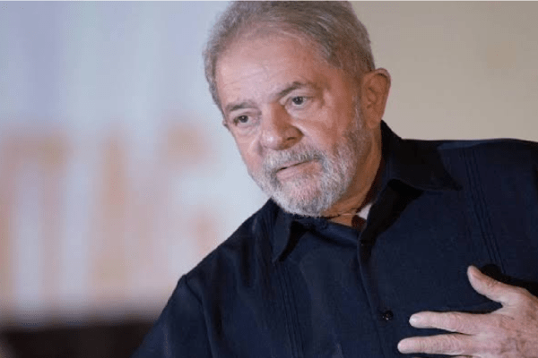 MPF pede à Justiça que ex-presidente Lula vá para o regime semiaberto