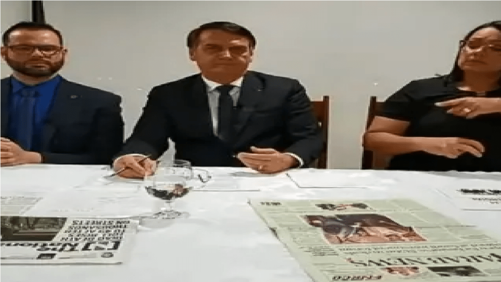 Bolsonaro diz que Witzel tenta associa-lo à corrupção: Não deu certo