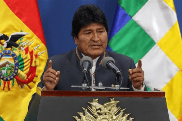 Evo Morales convoca novas eleições na Bolívia em meio a protestos