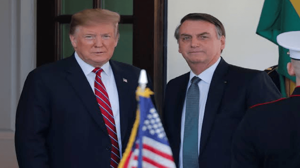 Jair Bolsonaro oficializa indicado para embaixada nos EUA