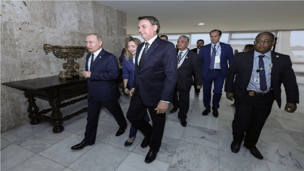 Jair Bolsonaro se reúne com Putin e Ramaphosa no Planalto