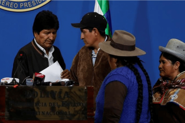 Polícia boliviana diz que não existe mandato para prender Morales