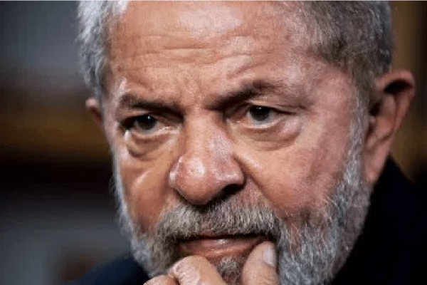 TRF-4 eleva pena de Lula em caso do sítio de Atibaia