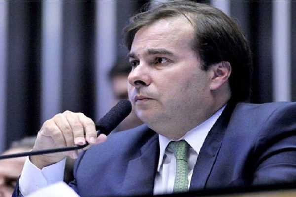 Rodrigo Maia prevê votação de PEC sobre prisão em 2ª instância para o ano que vem