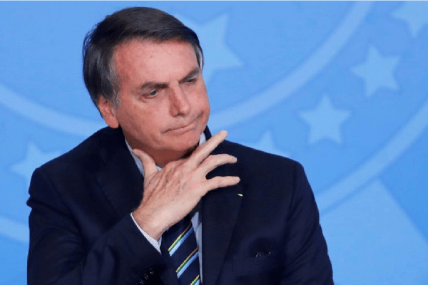 "Será difícil criar sigla com coleta manual de assinaturas", diz Bolsonaro