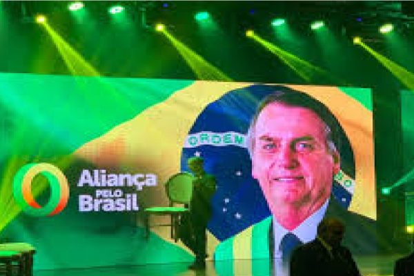 Aliança Pelo Brasil desiste de assinaturas digitais e pede desfiliação de partido