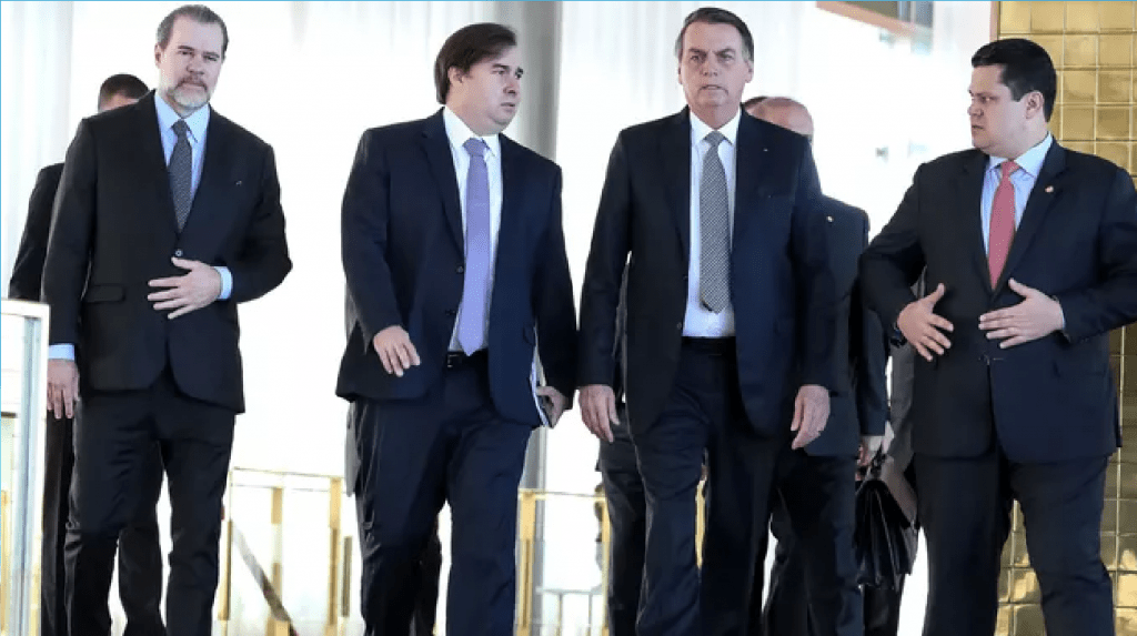 Três MPs de Bolsonaro encerram prazo de validade na volta do recesso