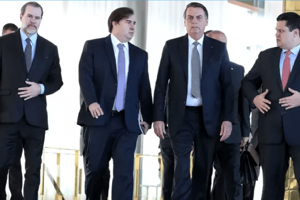 Três MPs de Bolsonaro encerram prazo de validade na volta do recesso