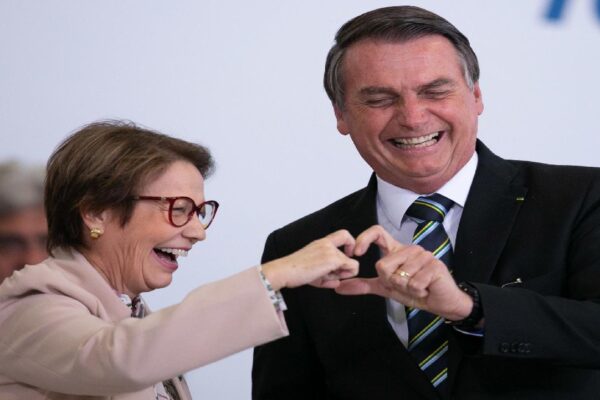 Bolsonaristas querem ministra Tereza Cristina na disputa pela Presidência da Câmara