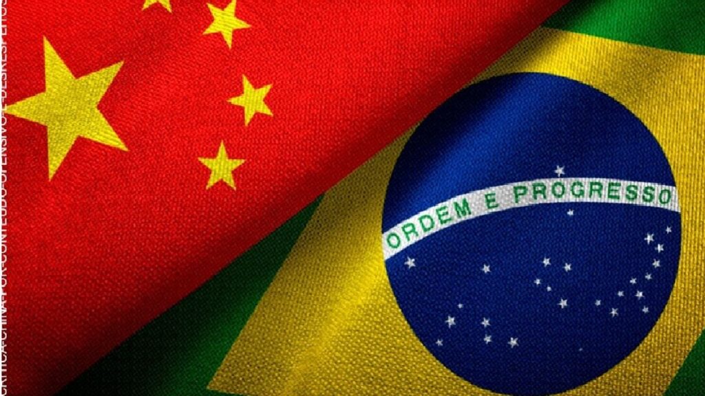 Governo Bolsonaro rebate críticas e diz que “Não cabe à China opinar sobre interesses e aspirações da sociedade brasileira”