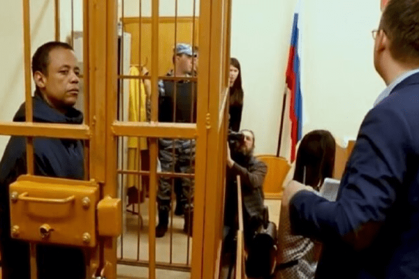 Após entendimento entre Bolsonaro e Putin, motorista brasileiro preso na Rússia pode ser libertado