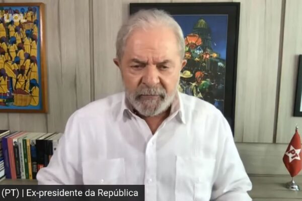 “Sem dúvida estarei à disposição se for pra derrotar o Bolsonaro em 2022”, diz Lula