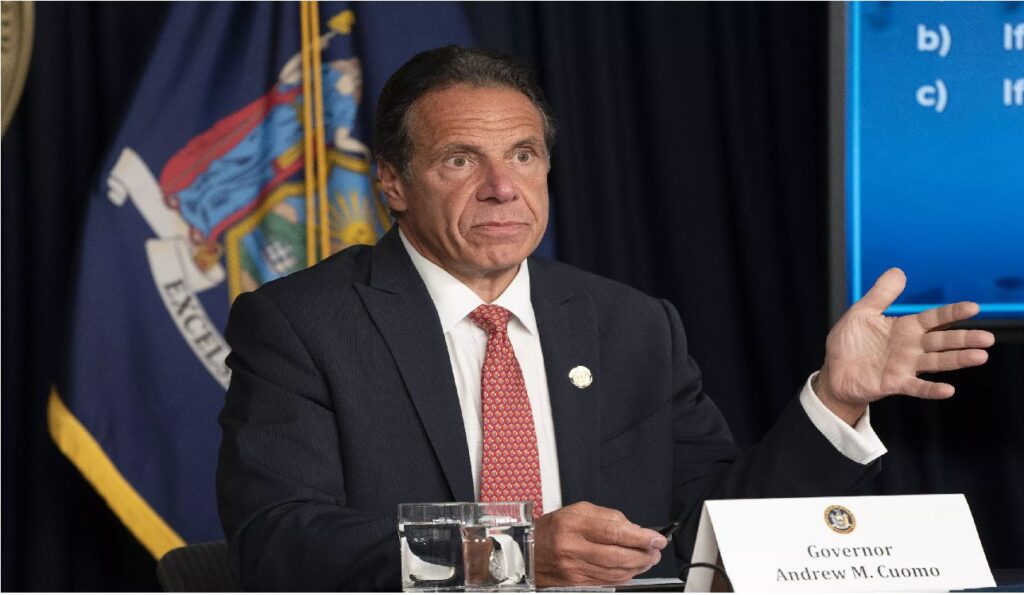 Governador de NY renuncia o cargo sob acusações de agressão sexual